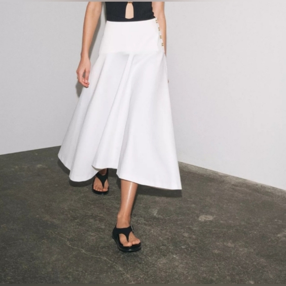 Zara ZW Collection Button Cape Skirt - Picture 3 of 7